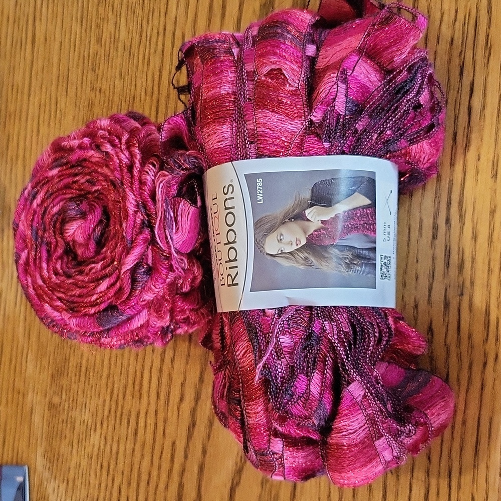 2 skiens Red Heart Boutique Ribbons yarn